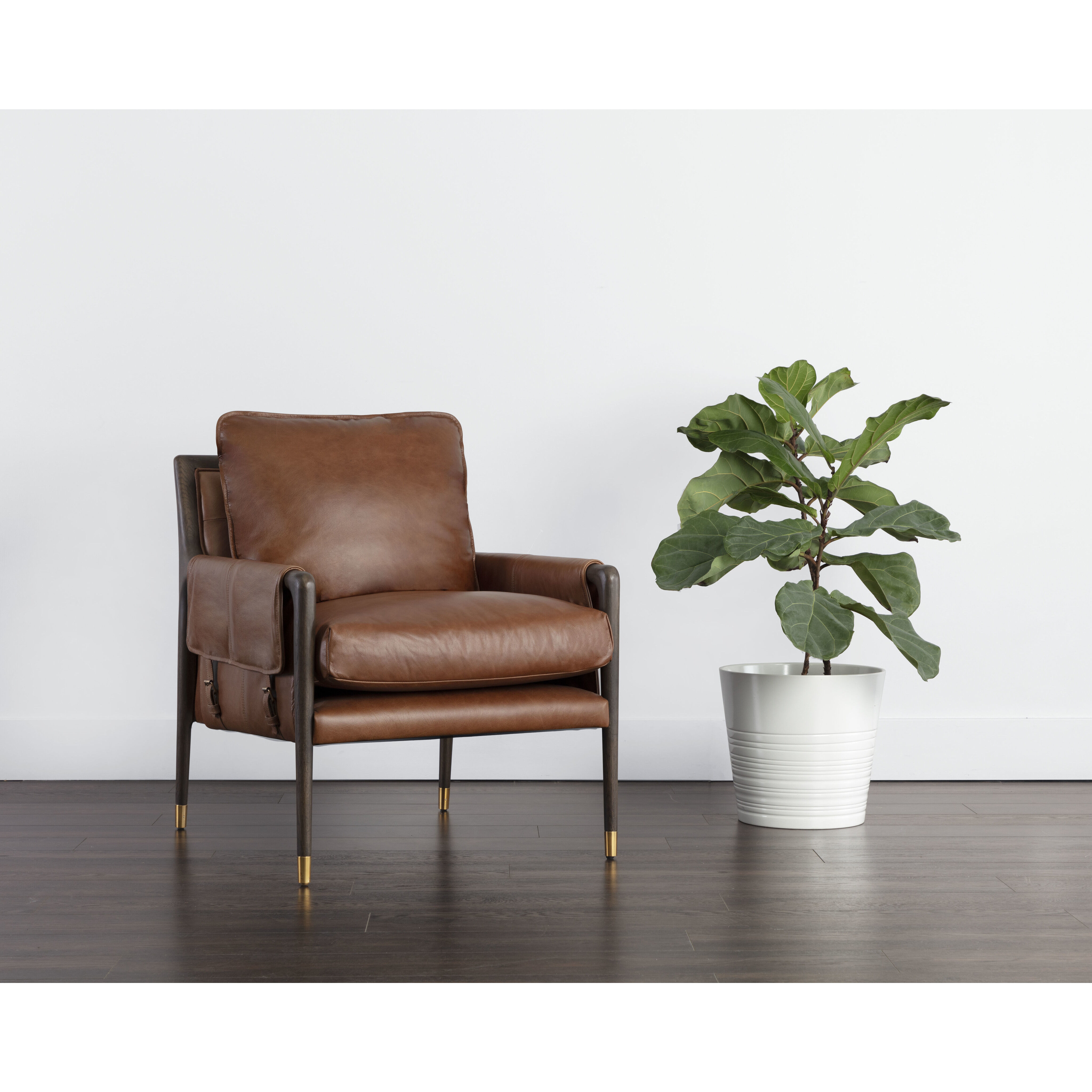 Mauti Brown / Shalimar Tobacco Leather Armchair